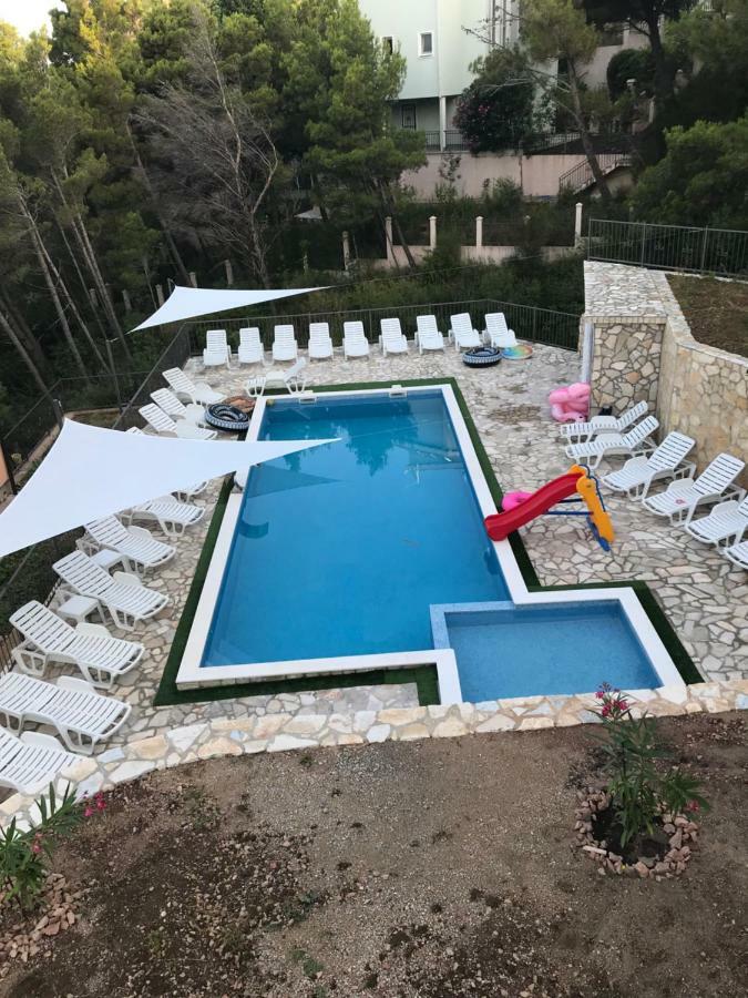 Villa Grand 巴尔 外观 照片
